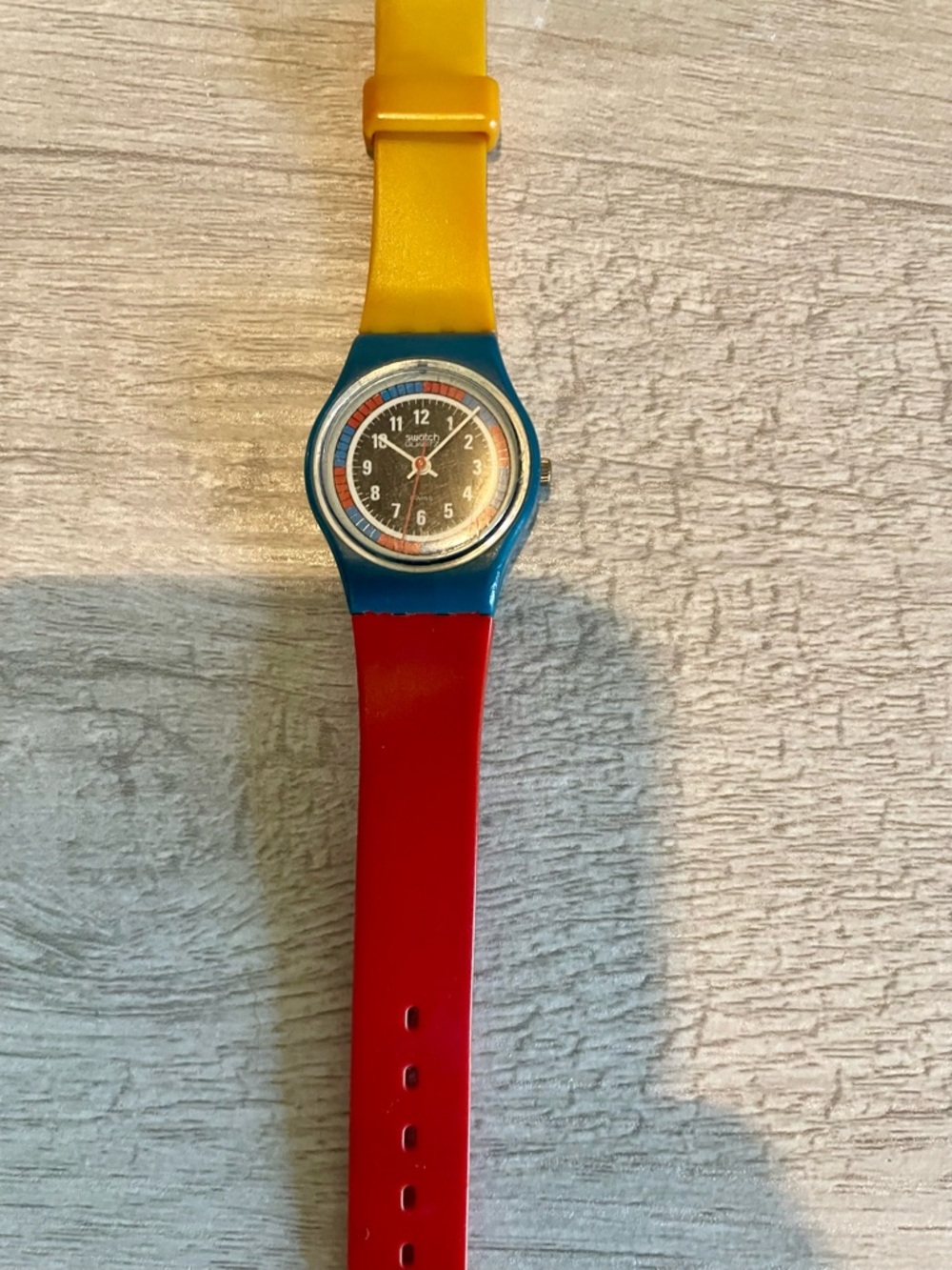 Vintage Swatch Tri-Color Racer LS102 Watch - Picture 2 of 7